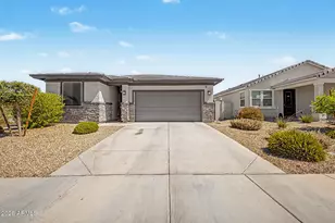 17896 W Daley Ln, Surprise, AZ 85387 - Photo 2