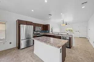 2552 E Atlanta Ave, Phoenix, AZ 85040 - Photo 12