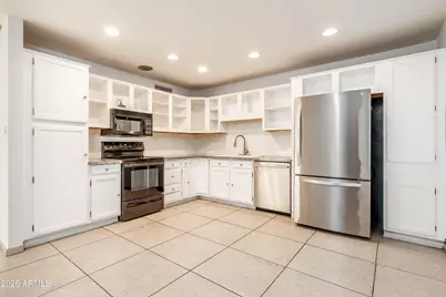 1720 N 75th Place, Scottsdale, AZ 85257 - Photo 4