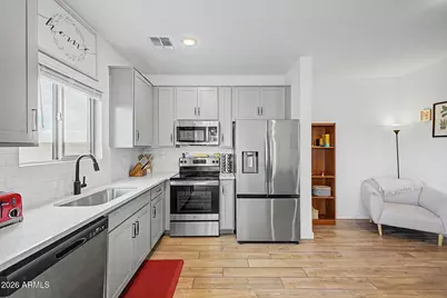 28033 N 28th Avenue, Phoenix, AZ 85085 - Photo 4