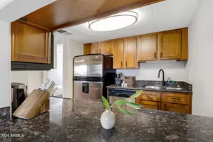 3619 E Monterosa St, Phoenix, AZ 85018 - Photo 12