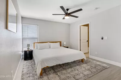 3619 E Monterosa Street #209, Phoenix, AZ 85018 - Photo 14