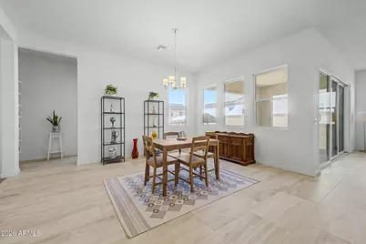 1122 E Monte Way, Phoenix, AZ 85042 - Photo 14