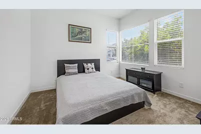 1122 E Monte Way, Phoenix, AZ 85042 - Photo 24