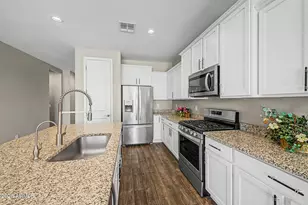 2011 W Yellowbird Ln, Phoenix, AZ 85085 - Photo 12