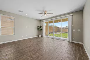 2011 W Yellowbird Ln, Phoenix, AZ 85085 - Photo 4