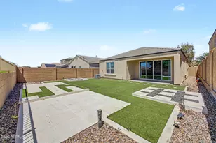 2011 W Yellowbird Ln, Phoenix, AZ 85085 - Photo 30