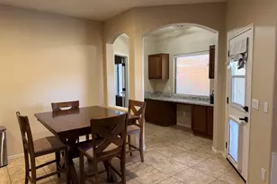 178 W Pacific Dr, Casa Grande, AZ 85122 - Photo 6