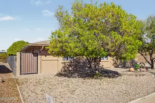 9326 W Cedar Hill Cir N, Sun City, AZ 85351 - Photo 4