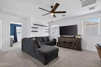 18178 W Raven Road, Goodyear, AZ 85338 - Photo 12