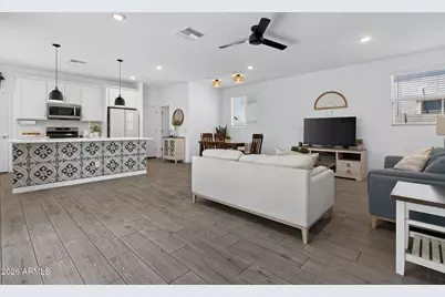 18178 W Raven Road, Goodyear, AZ 85338 - Photo 8