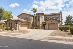 4615 E Carriage Ct, Gilbert, AZ 85297 - Photo 2