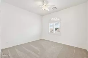 4615 E Carriage Ct, Gilbert, AZ 85297 - Photo 10