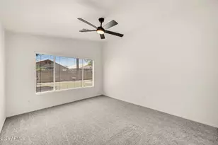 145 W Merrill Ct, Gilbert, AZ 85233 - Photo 18