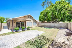145 W Merrill Ct, Gilbert, AZ 85233 - Photo 32