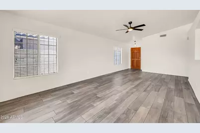 145 W Merrill Court, Gilbert, AZ 85233 - Photo 6