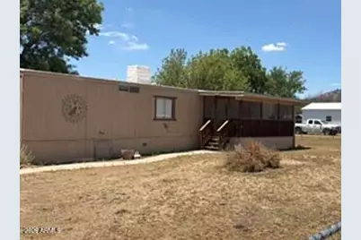 18386 S Pioneer Avenue, Peeples Valley, AZ 86332 - Photo 1