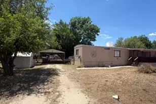 18386 S Pioneer Ave, Peeples Valley, AZ 86332 - Photo 2