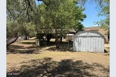 18386 S Pioneer Avenue, Peeples Valley, AZ 86332 - Photo 12