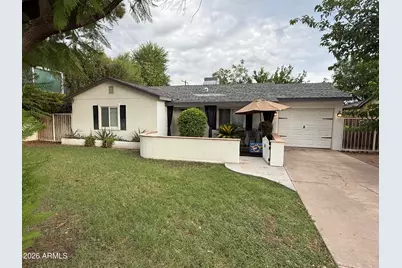 3907 E Devonshire Avenue, Phoenix, AZ 85018 - Photo 2