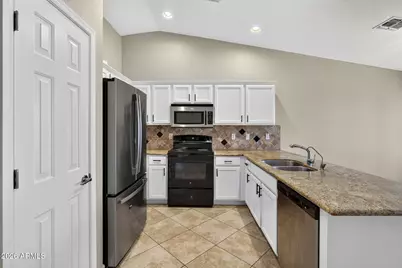 3500 E Gleneagle Place, Chandler, AZ 85249 - Photo 22