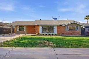 8426 E Sheridan St, Scottsdale, AZ 85257 - Photo 2