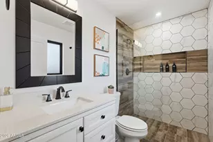 8426 E Sheridan St, Scottsdale, AZ 85257 - Photo 42