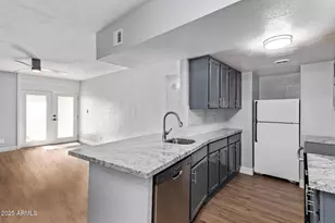3416 N 44th St, Phoenix, AZ 85018 - Photo 6