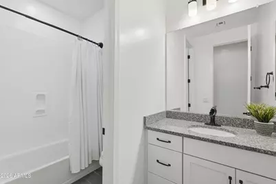 4385 E Mesquite Street, Gilbert, AZ 85296 - Photo 2