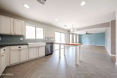 24885 W Wayland Drive, Buckeye, AZ 85326 - Photo 10