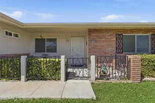 10869 W Clair Dr, Sun City, AZ 85351 - Photo 4