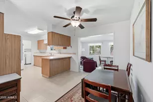 10869 W Clair Dr, Sun City, AZ 85351 - Photo 12