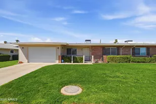 10869 W Clair Dr, Sun City, AZ 85351 - Photo 1