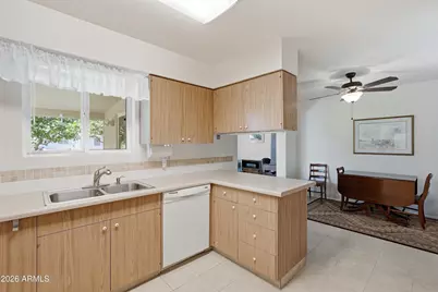 10869 W Clair Drive, Sun City, AZ 85351 - Photo 14