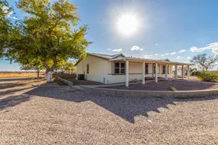 35203 W Indian School Rd, Tonopah, AZ 85354 - Photo 4