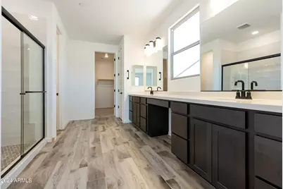 15656 W Mercer Lane, Surprise, AZ 85379 - Photo 16