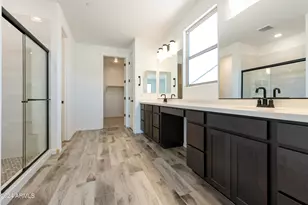15656 W Mercer Ln, Surprise, AZ 85379 - Photo 16