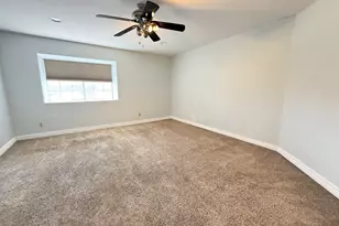18220 N 45th St, Phoenix, AZ 85032 - Photo 14
