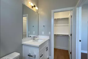 3215 E Flower St, Phoenix, AZ 85018 - Photo 46