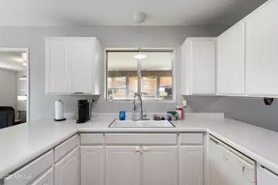 565 Earl Drive, Sierra Vista, AZ 85635 - Photo 6