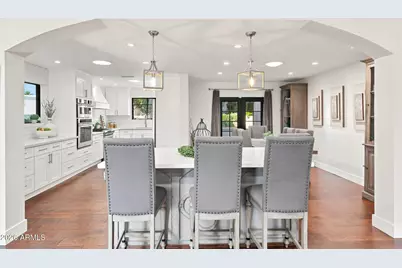 6333 N Scottsdale Road #5, Scottsdale, AZ 85250 - Photo 2
