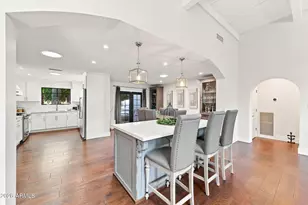 6333 N Scottsdale Rd, Scottsdale, AZ 85250 - Photo 10
