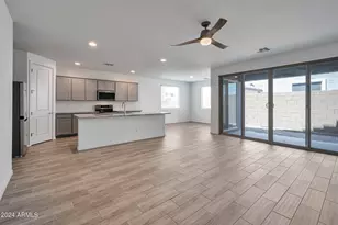 9326 E Static Ave, Mesa, AZ 85212 - Photo 6