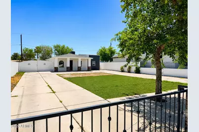 4437 S 8th Place S, Phoenix, AZ 85040 - Photo 2