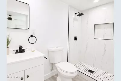 4437 S 8th Place S, Phoenix, AZ 85040 - Photo 2