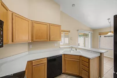 8151 W Tonto Lane, Peoria, AZ 85382 - Photo 16
