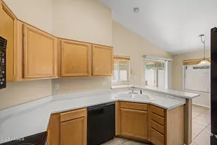 8151 W Tonto Ln, Peoria, AZ 85382 - Photo 16