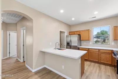 16841 W Cottonwood Street, Surprise, AZ 85388 - Photo 10