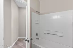 16841 W Cottonwood St, Surprise, AZ 85388 - Photo 18