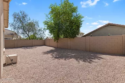16841 W Cottonwood Street, Surprise, AZ 85388 - Photo 36